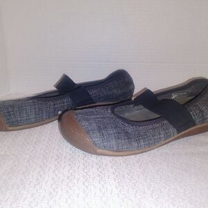 Keen Women's Sienna Mary Jane Slip On Flats